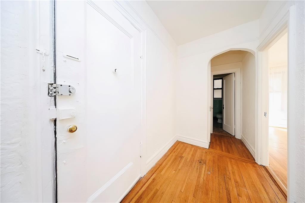 1610 Avenue P Avenue Midwood Brooklyn NY 11229