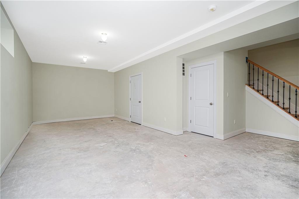 556 Drumgoole Road Annadale Staten Island NY 10312