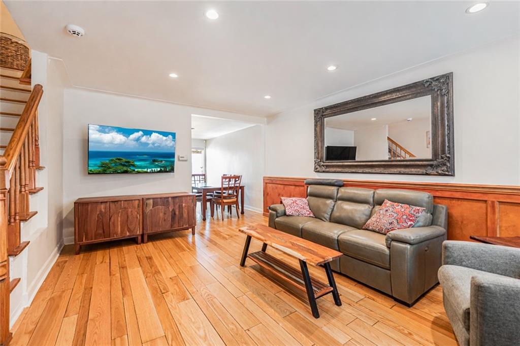 8886 16th Avenue Bath Beach Brooklyn NY 11214