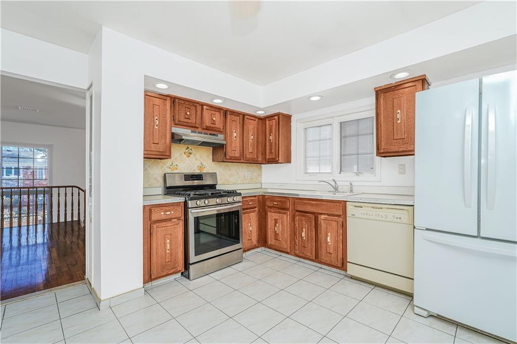 148 Memphis Avenue Eltingville Staten Island NY 10312