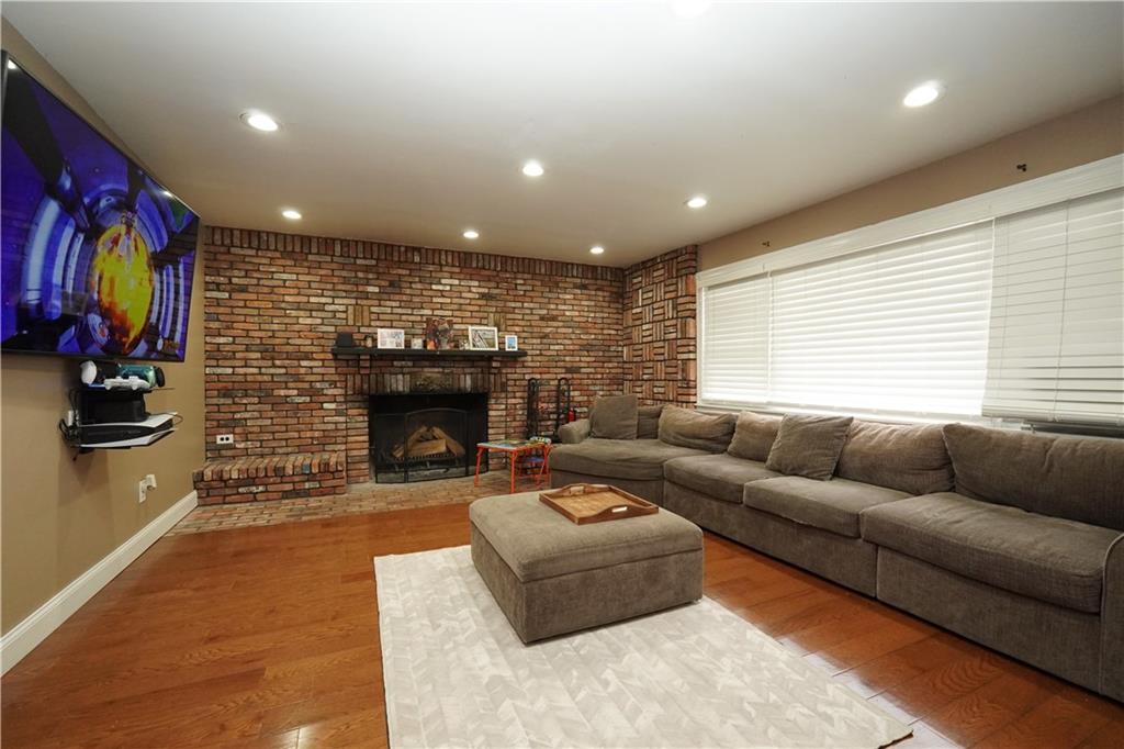 85 Oswald Place Prince's Bay Staten Island NY 10309