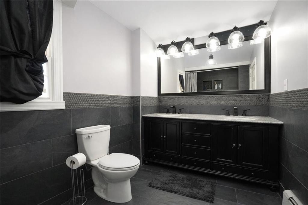 85 Oswald Place Prince's Bay Staten Island NY 10309