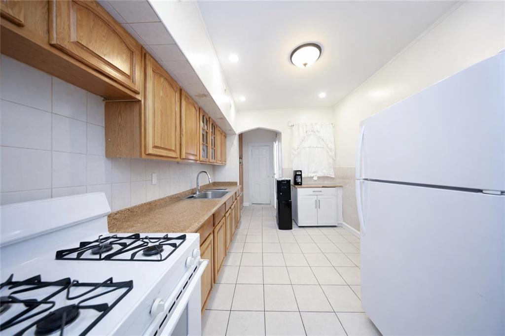 4702 Avenue I Flatlands Brooklyn NY 11234