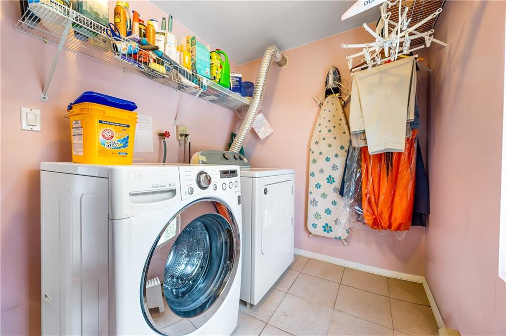 34 Holsman Road Grymes Hill Staten Island NY 10301