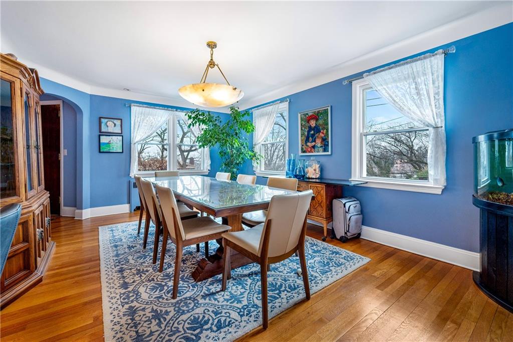 34 Holsman Road Grymes Hill Staten Island NY 10301