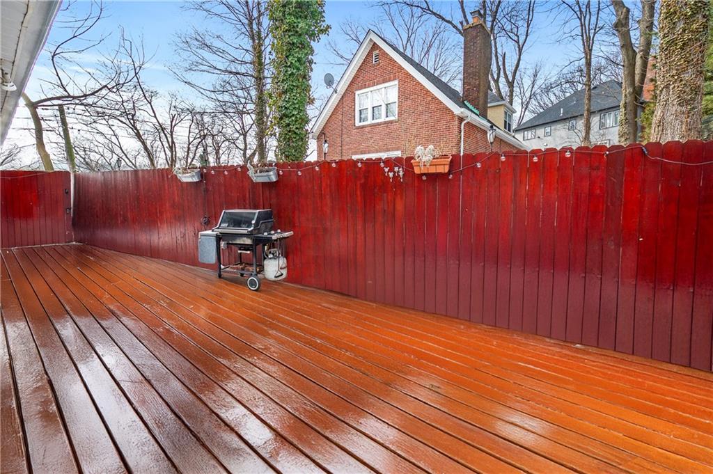 34 Holsman Road Grymes Hill Staten Island NY 10301