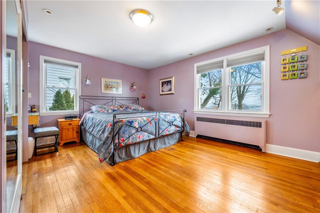 34 Holsman Road Grymes Hill Staten Island NY 10301