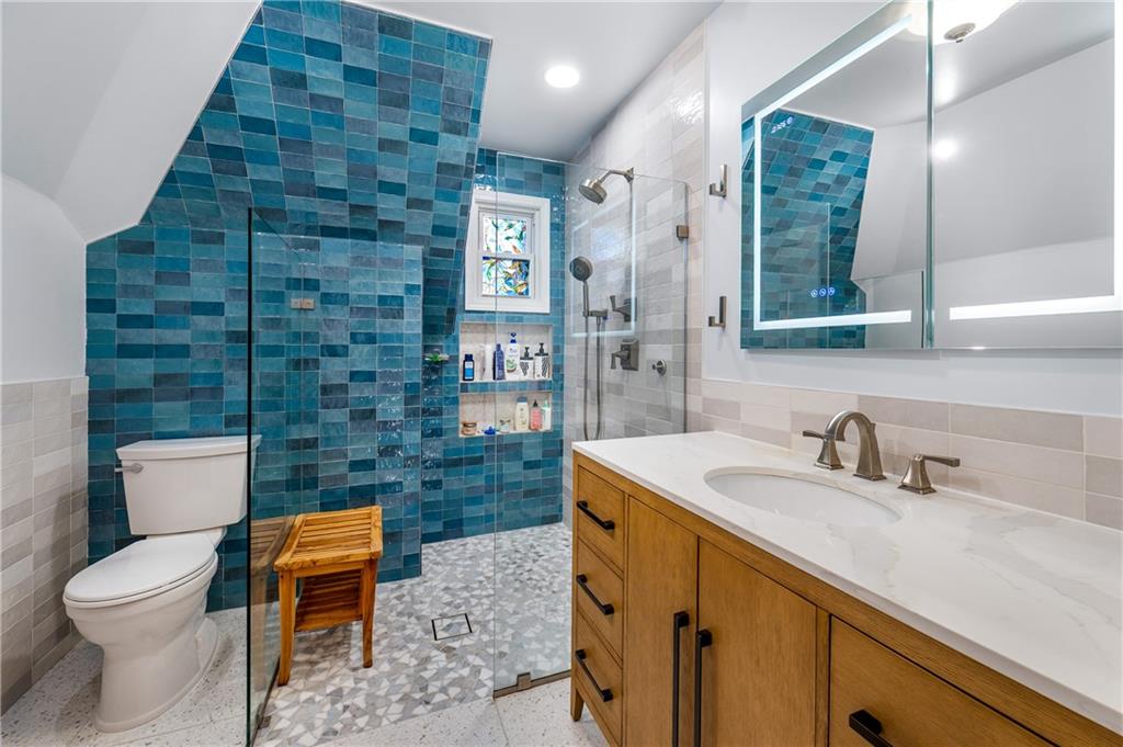 34 Holsman Road Grymes Hill Staten Island NY 10301