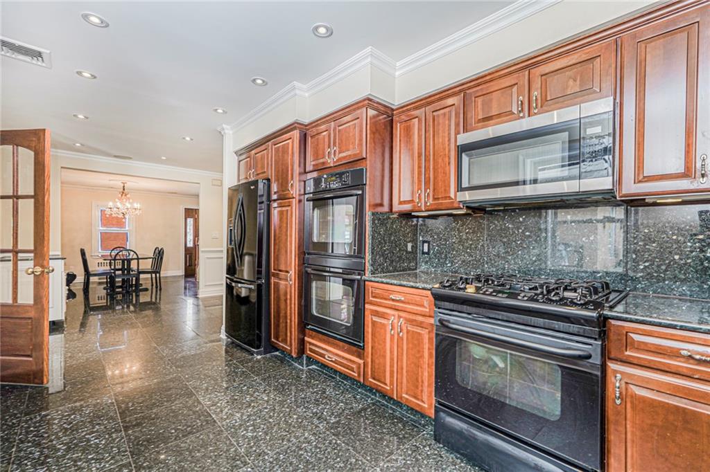 45 College Avenue Brooklyn Heights Staten Island NY 10314