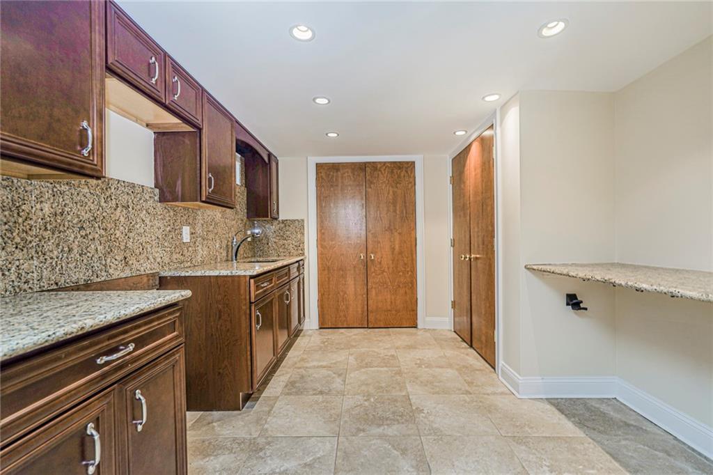 45 College Avenue Brooklyn Heights Staten Island NY 10314