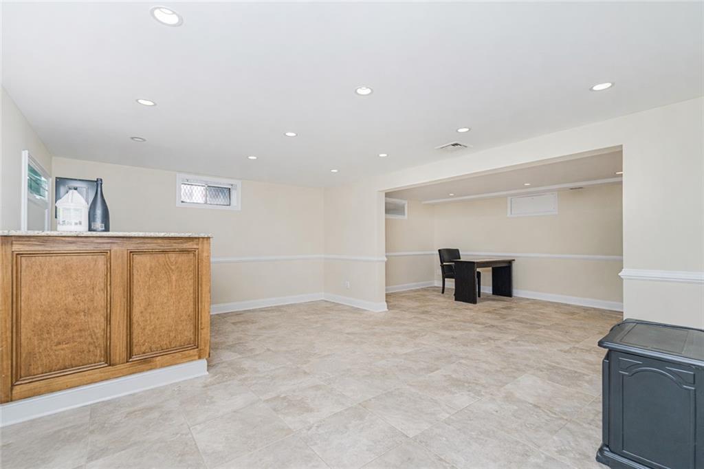 45 College Avenue Brooklyn Heights Staten Island NY 10314