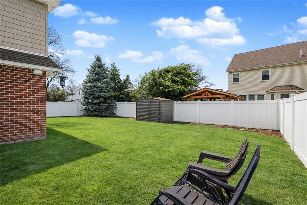 45 College Avenue Brooklyn Heights Staten Island NY 10314