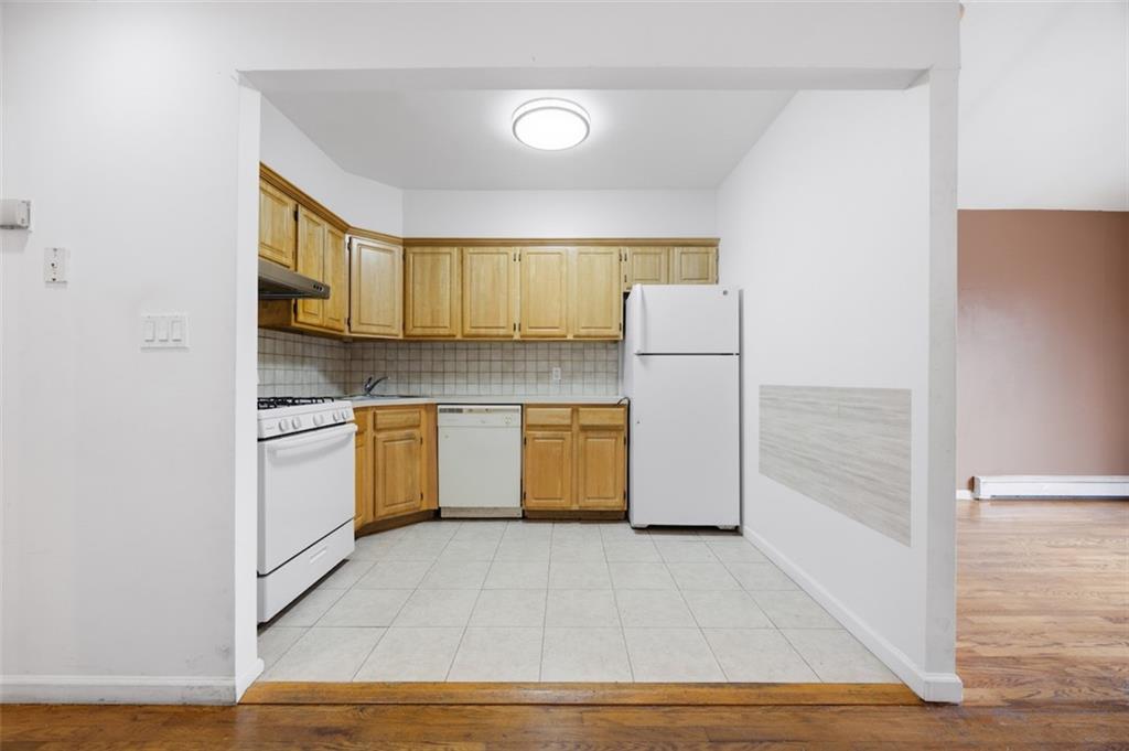 6633 Duryea Court Bensonhurst Brooklyn NY 11219