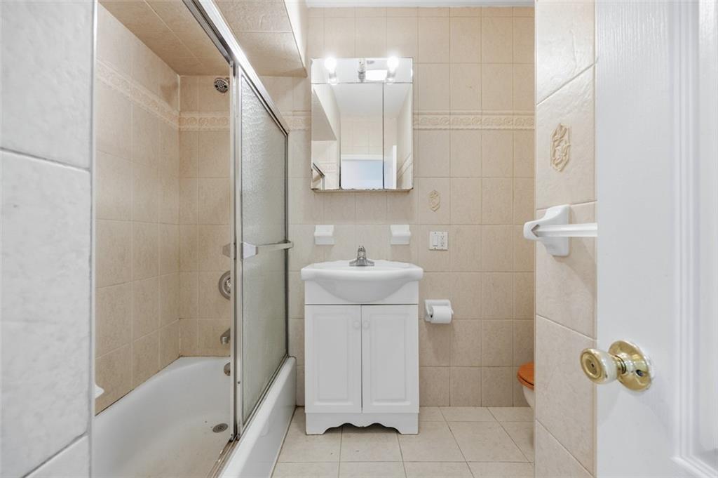 6633 Duryea Court Bensonhurst Brooklyn NY 11219