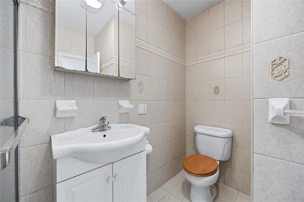 6633 Duryea Court Bensonhurst Brooklyn NY 11219