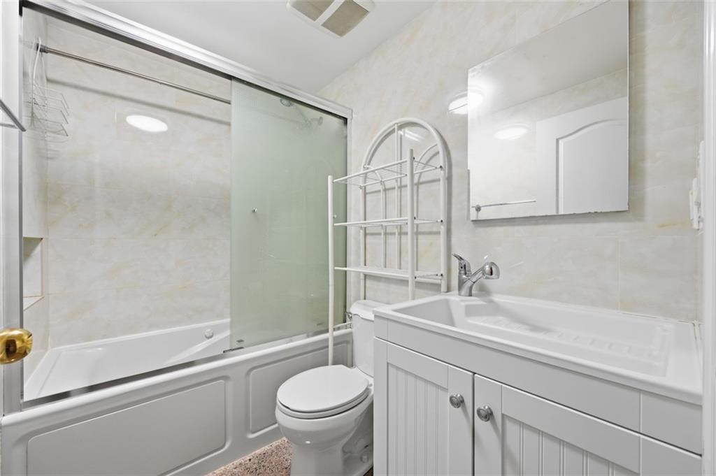 6633 Duryea Court Bensonhurst Brooklyn NY 11219