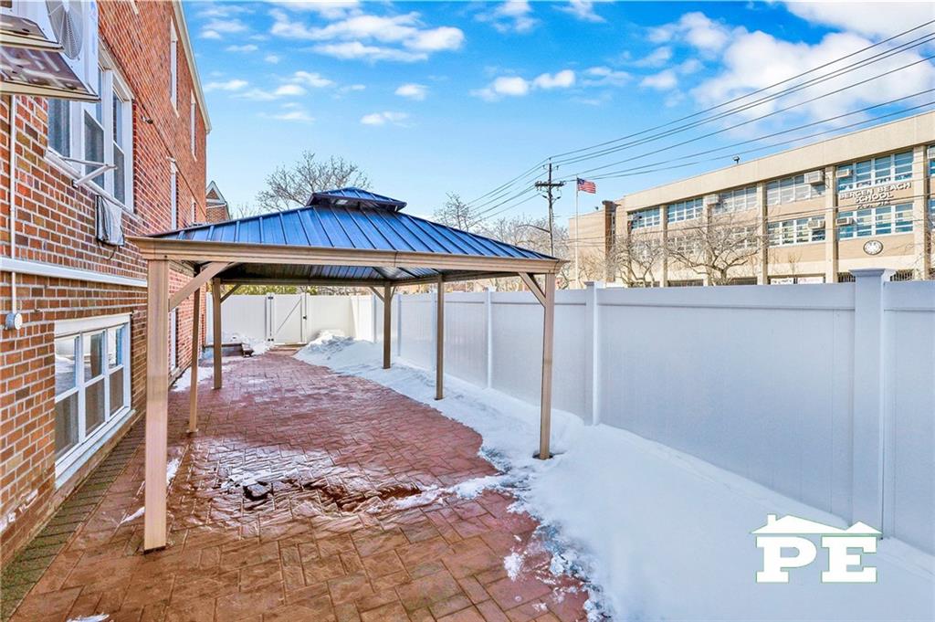 2008 East 72nd Street Bergen Beach Brooklyn NY 11234