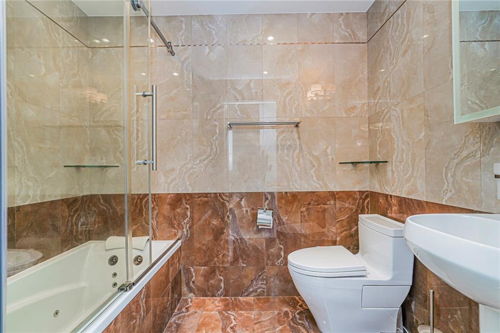 2805 Ocean Parkway Brighton Beach Brooklyn NY 11235