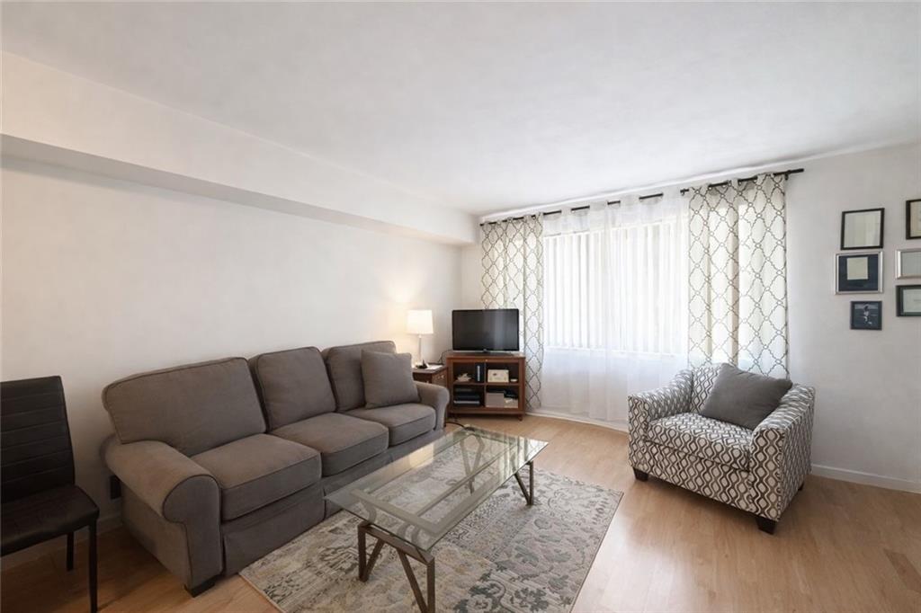 21 Richmond Court Mariner's Harbor Staten Island NY 10303