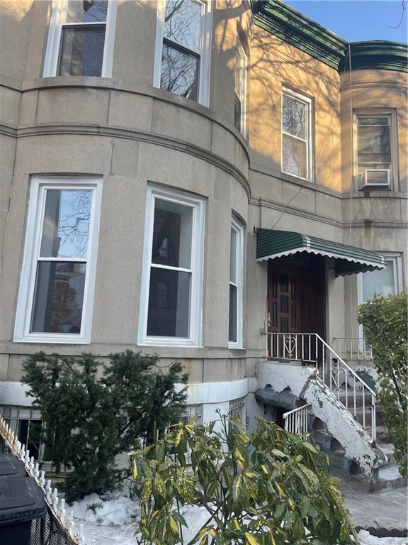 5 East 10th Street Brooklyn NY 11218