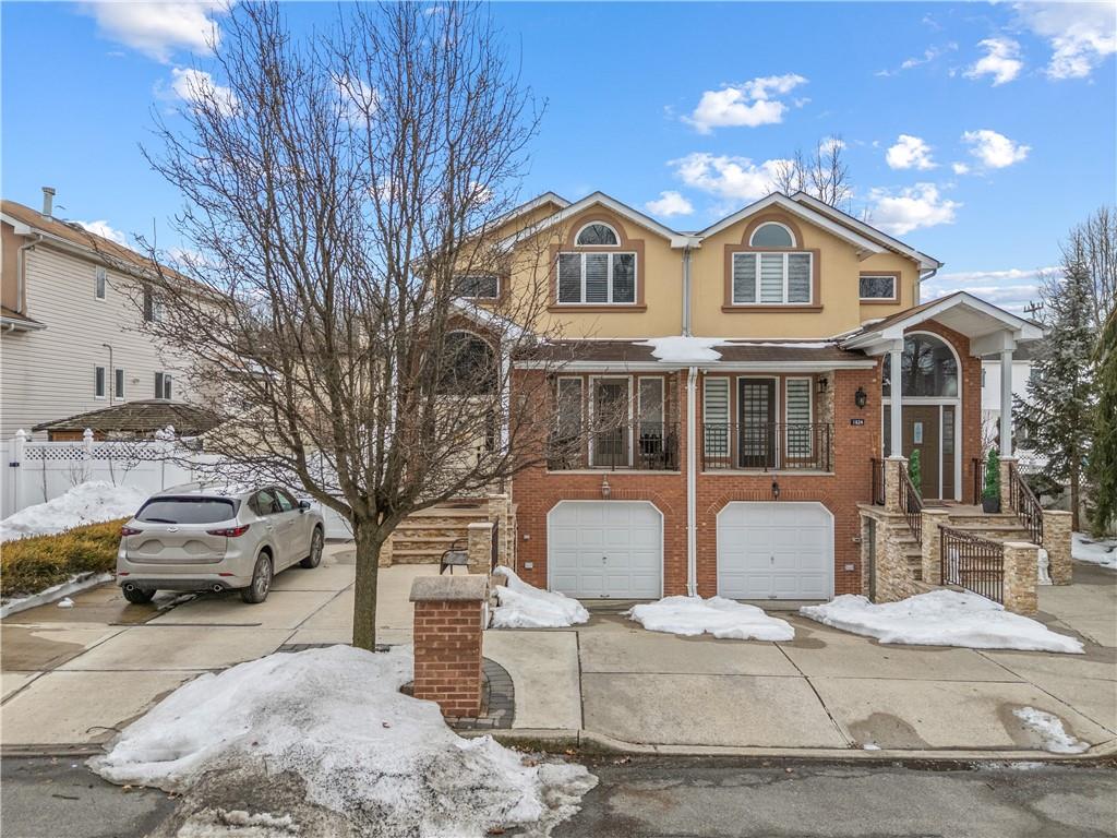 1622 Woodrow Road Woodrow Staten Island NY 10309