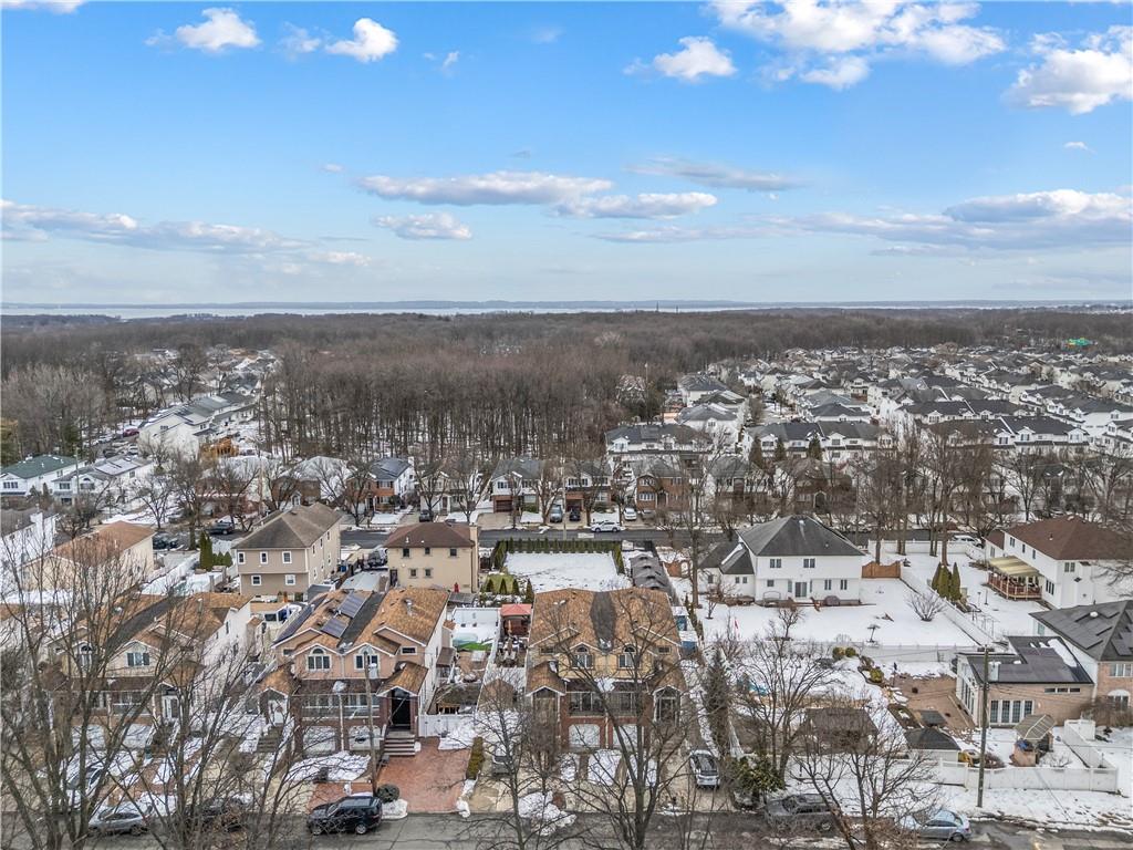 1622 Woodrow Road Woodrow Staten Island NY 10309