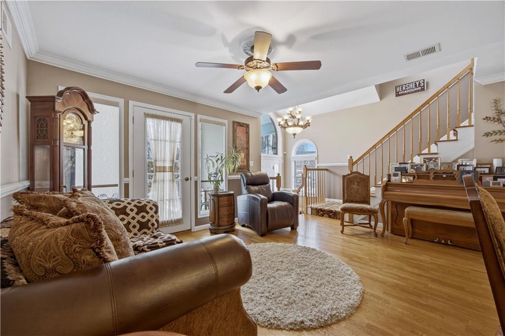 1622 Woodrow Road Woodrow Staten Island NY 10309