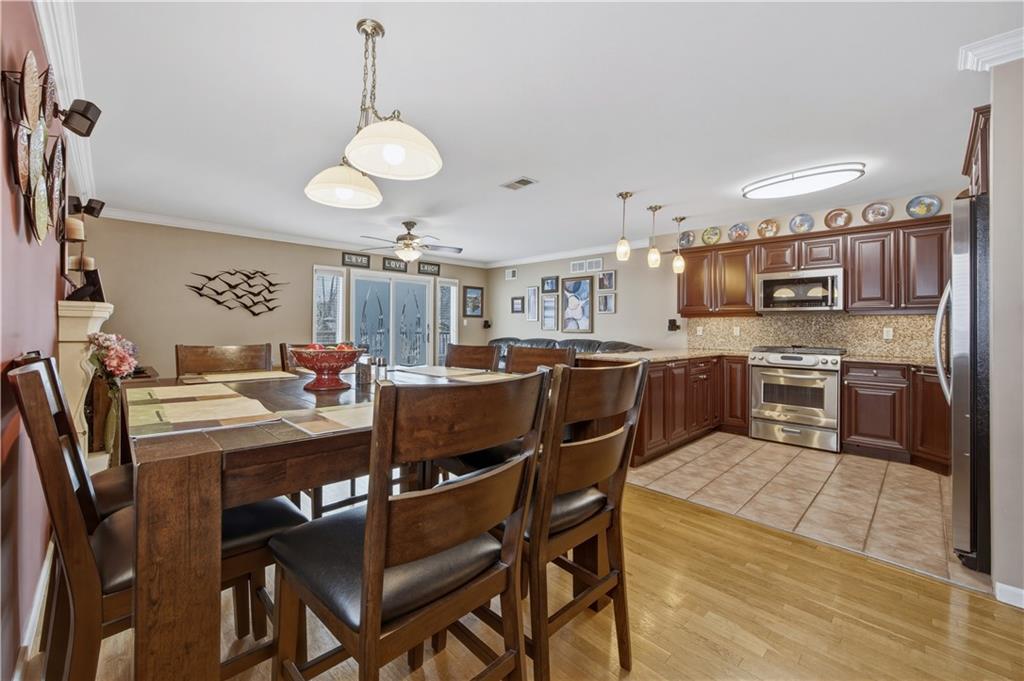 1622 Woodrow Road Woodrow Staten Island NY 10309