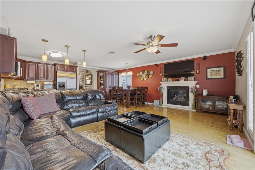 1622 Woodrow Road Woodrow Staten Island NY 10309