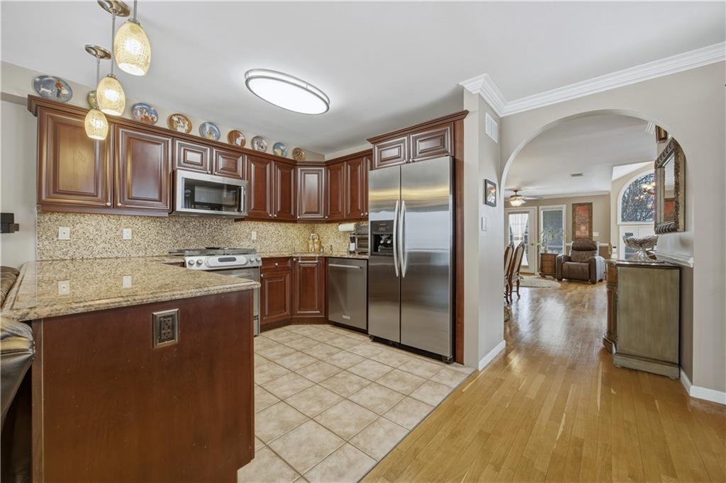 1622 Woodrow Road Woodrow Staten Island NY 10309