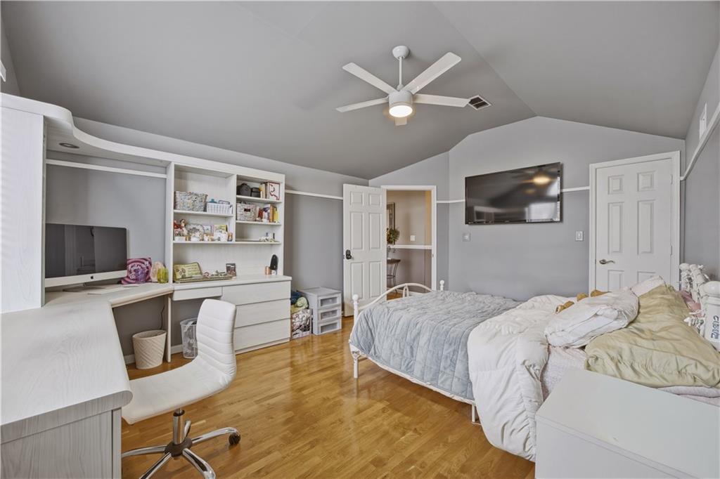 1622 Woodrow Road Woodrow Staten Island NY 10309