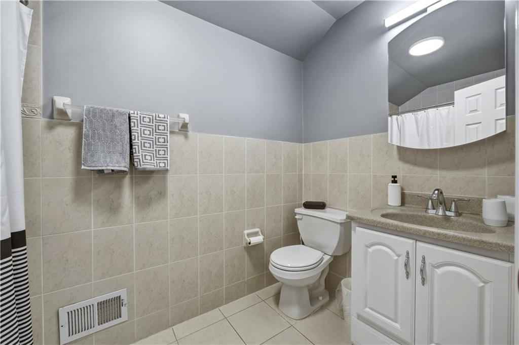 1622 Woodrow Road Woodrow Staten Island NY 10309