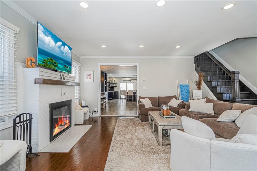 99 Pitney Avenue Woodrow Staten Island NY 10309