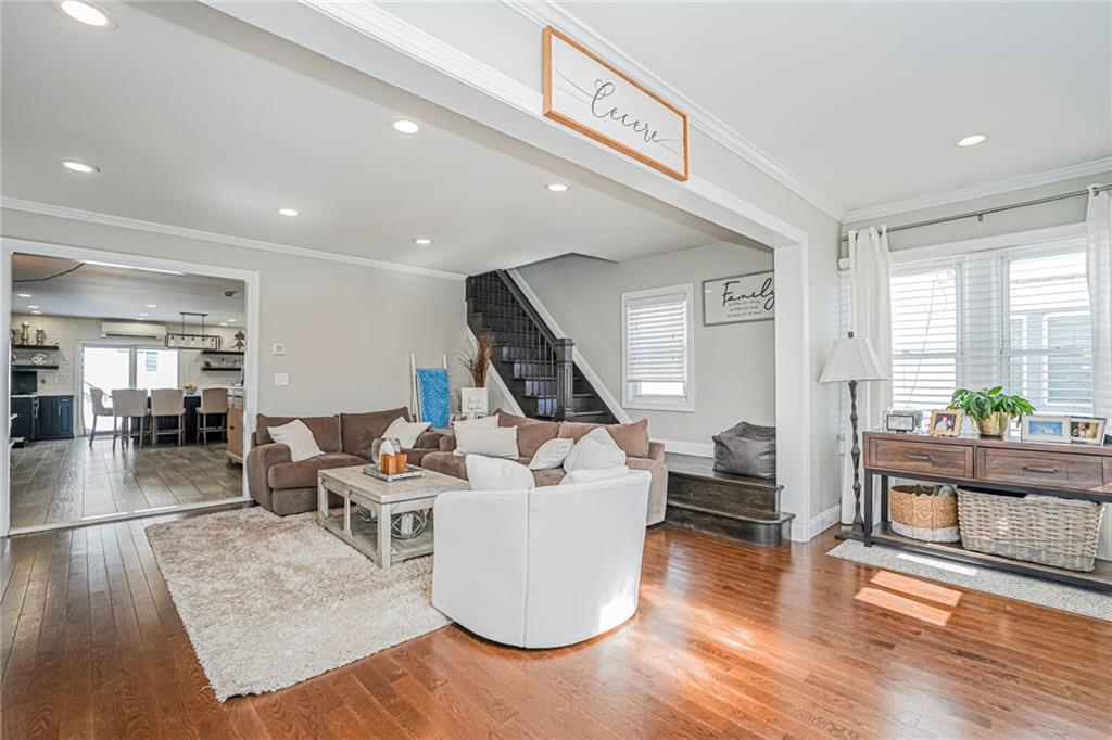 99 Pitney Avenue Woodrow Staten Island NY 10309