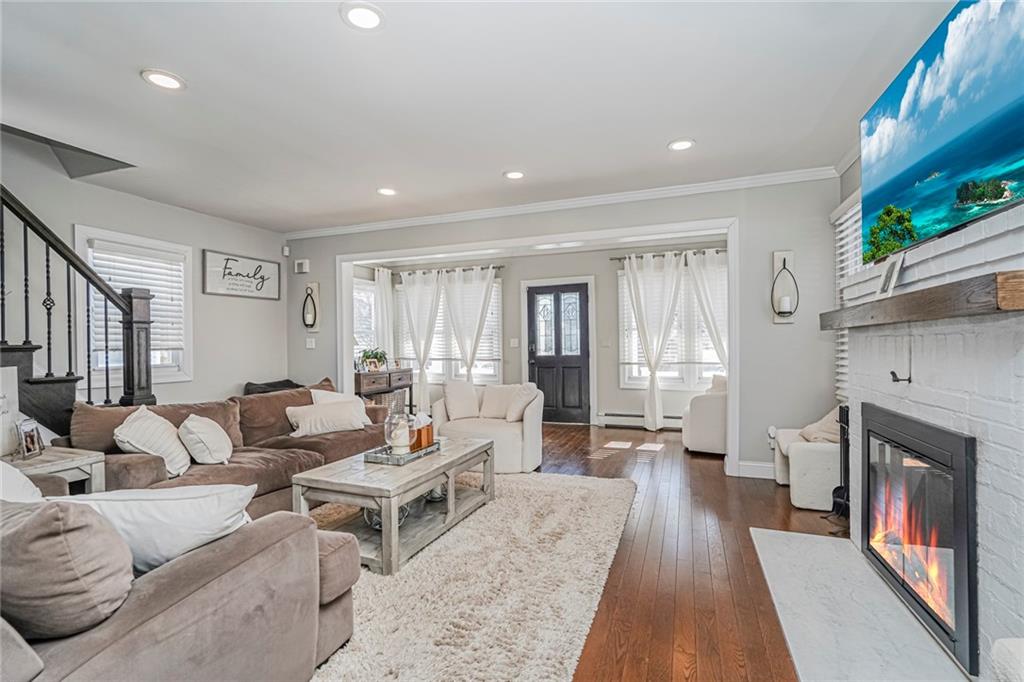 99 Pitney Avenue Woodrow Staten Island NY 10309