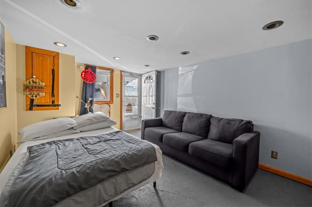 9315 Lafayette Walk Bay Ridge Brooklyn NY 11209