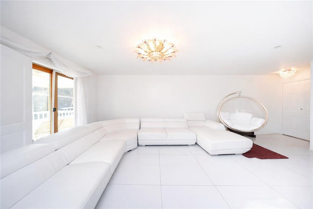 339 Avenue P Bensonhurst Brooklyn NY 11204