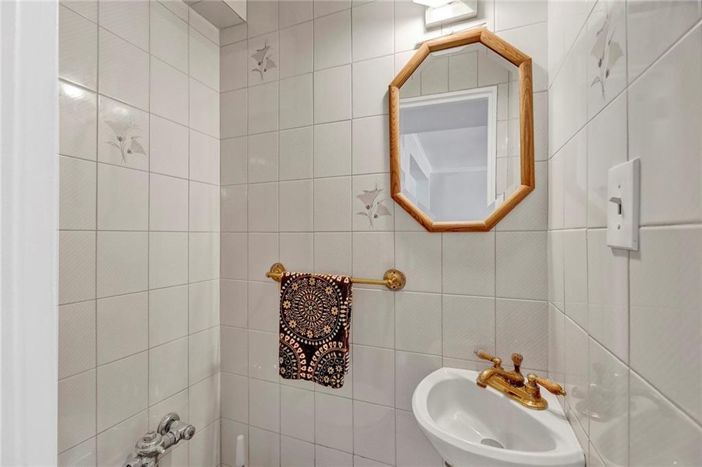 350 Bay 10th Street Bensonhurst Brooklyn NY 11228