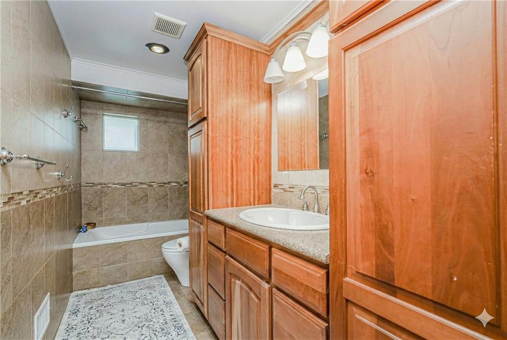 12 Rockne Street New Springville Staten Island NY 10314