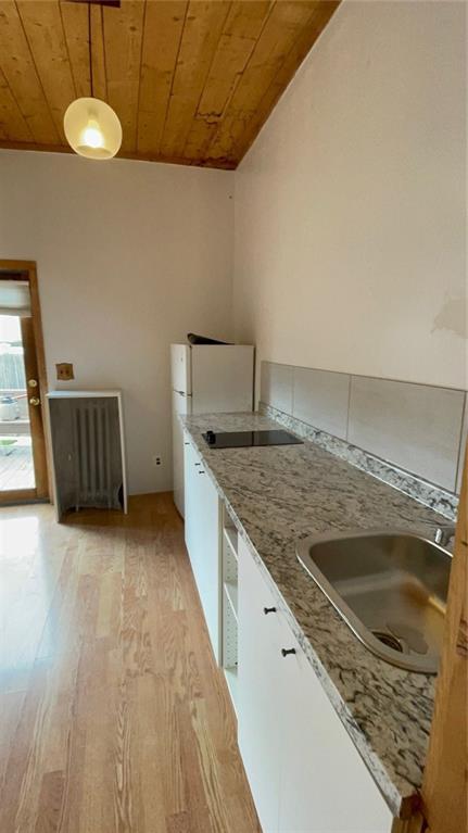 93-09 43rd Avenue Elmhurst Elmhurst NY 11373