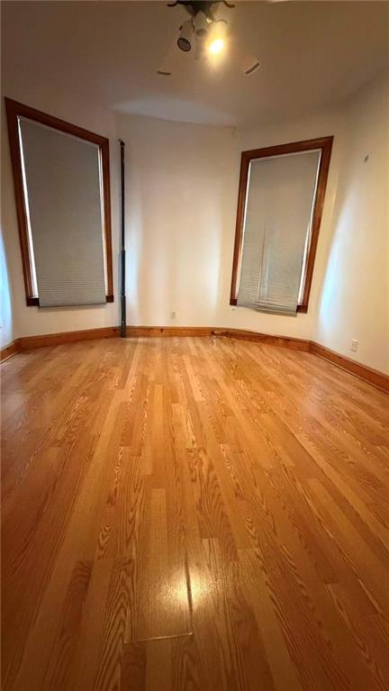 93-09 43rd Avenue Elmhurst Elmhurst NY 11373