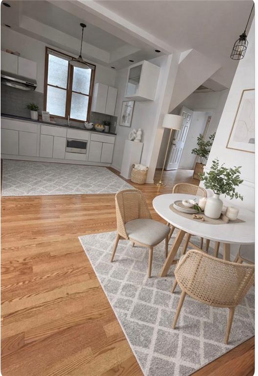 93-09 43rd Avenue Elmhurst Elmhurst NY 11373