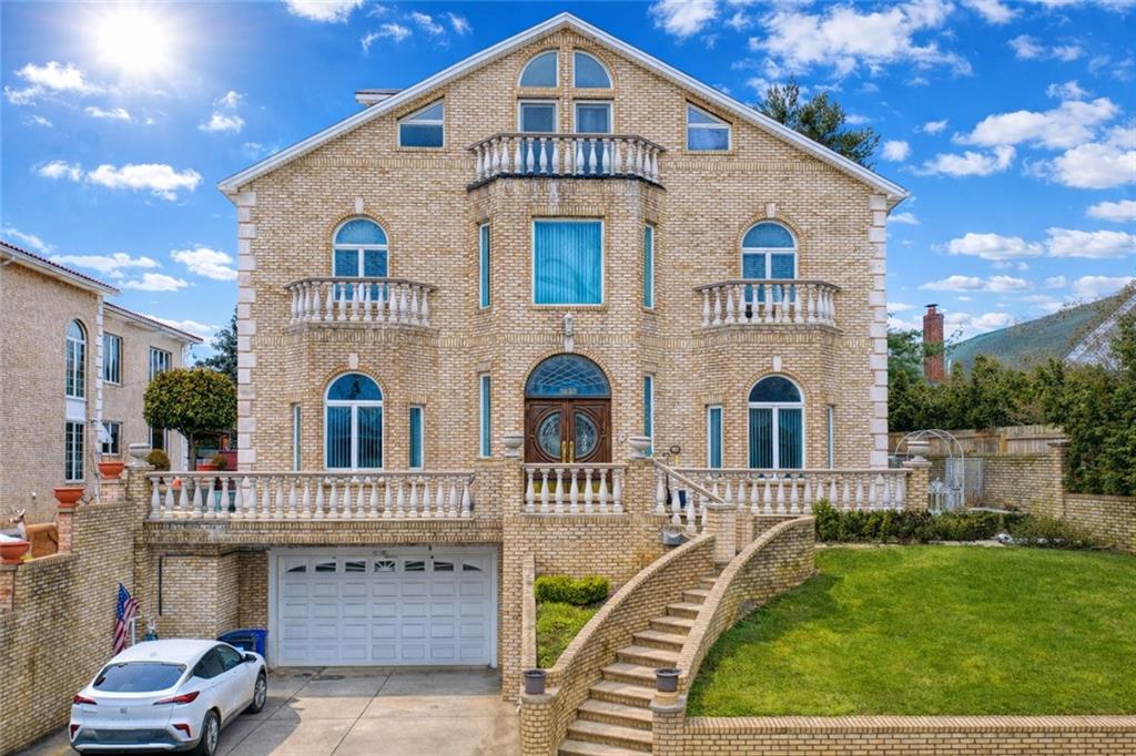 1059 84th Street Dyker Heights Brooklyn NY 11228