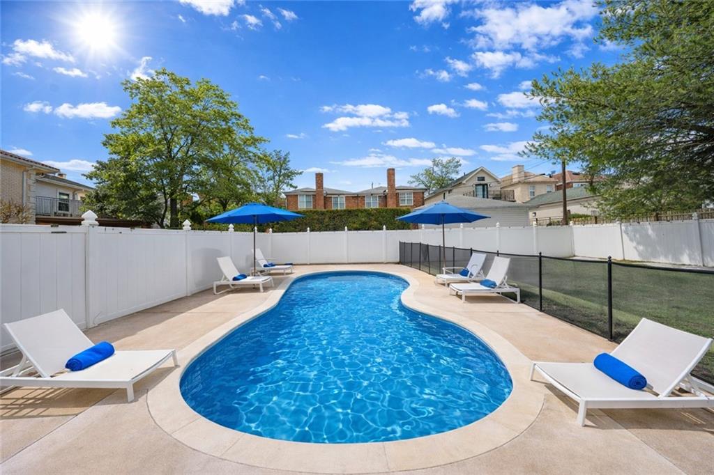 1059 84th Street Dyker Heights Brooklyn NY 11228