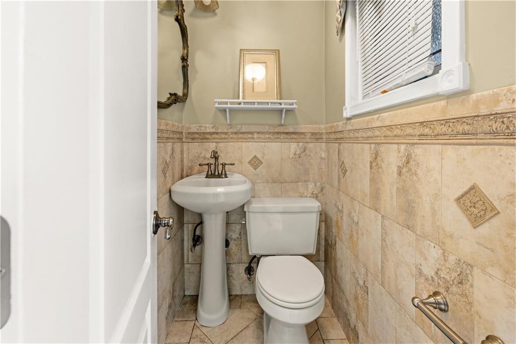 11569 Farmers Boulevard Saint Albans Queens NY 11412