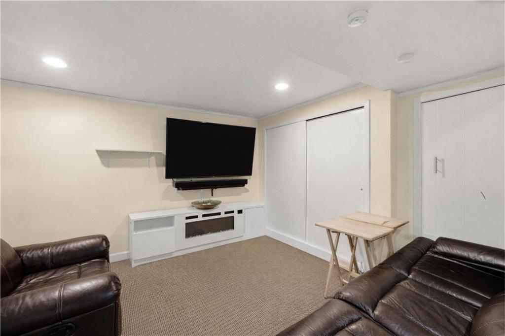 11569 Farmers Boulevard Saint Albans Queens NY 11412