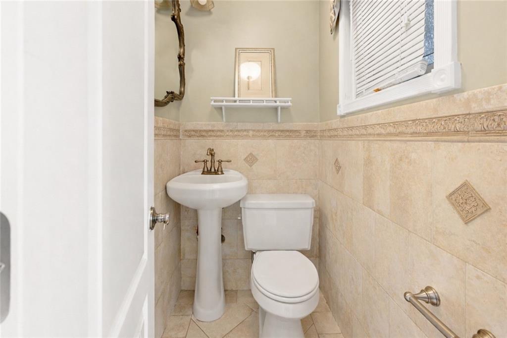 11569 Farmers Boulevard Saint Albans Queens NY 11412