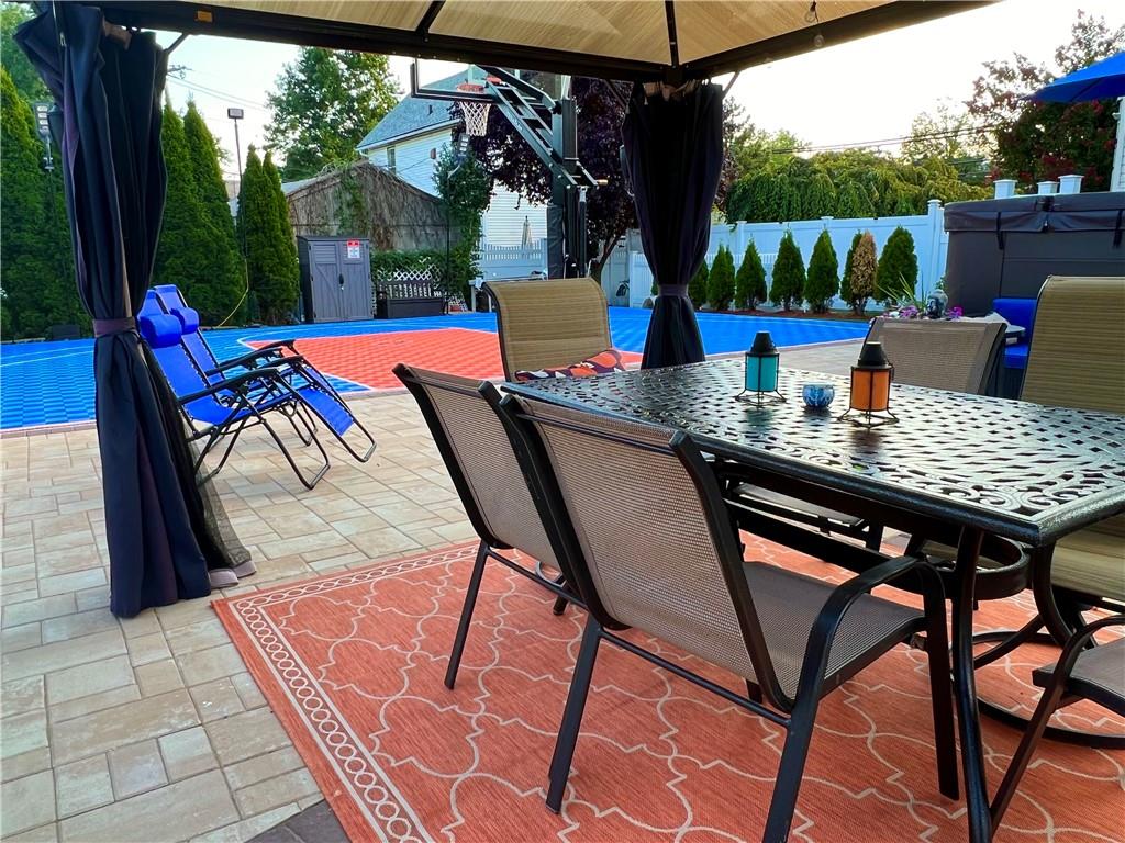 11569 Farmers Boulevard Saint Albans Queens NY 11412