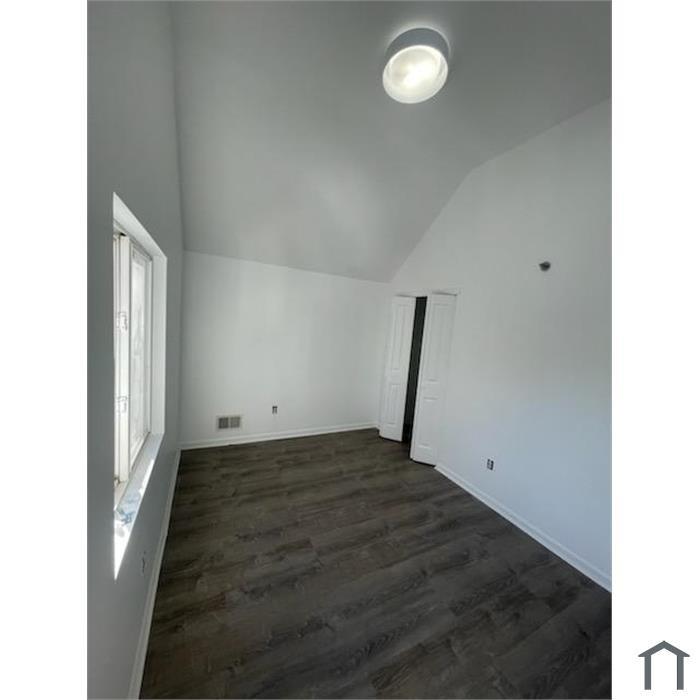 18 Layton Avenue St. George Staten Island NY 10301