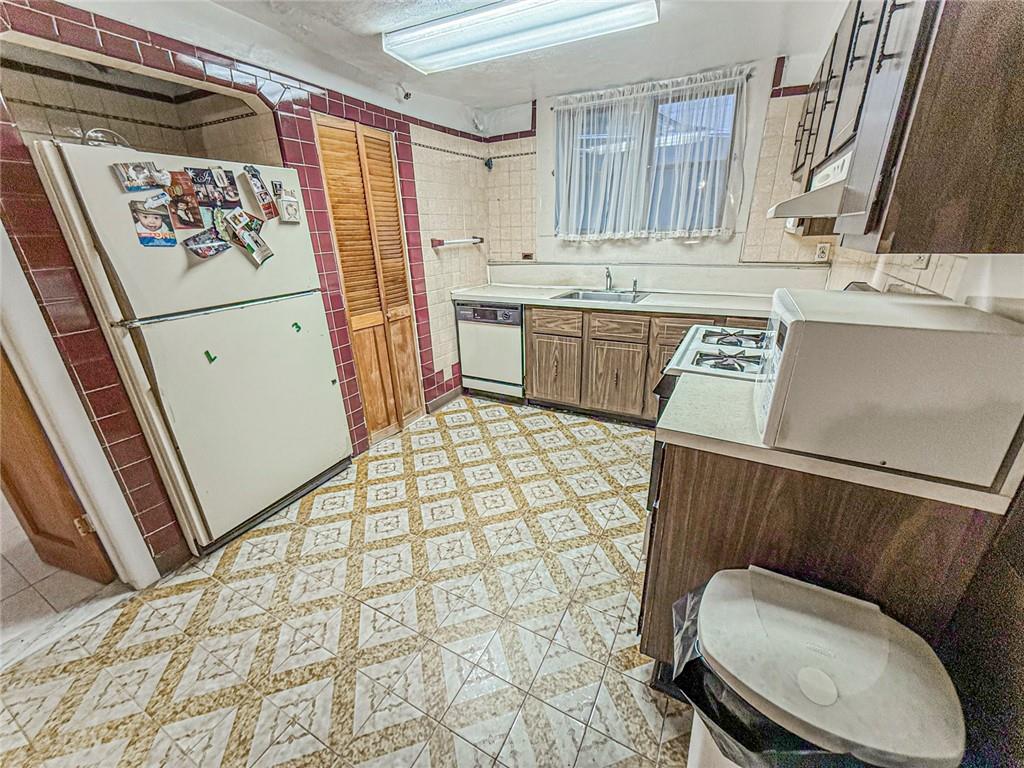 1537 West 12th Street Gravesend Brooklyn NY 11204